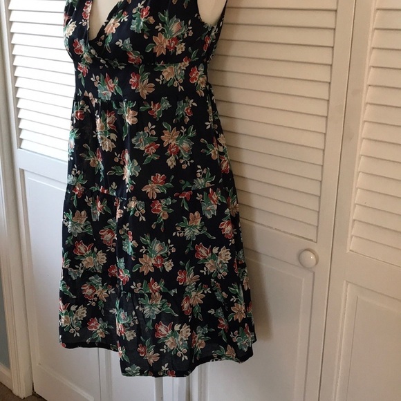URBAN CULTURE Navy Blue Floral V-Neck Dress Size Small - Picture 4 of 10